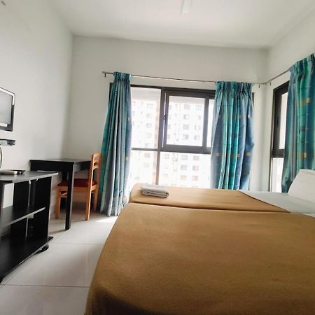 Private Rooms In Blue Ridge Hinjawadi Luaran gambar