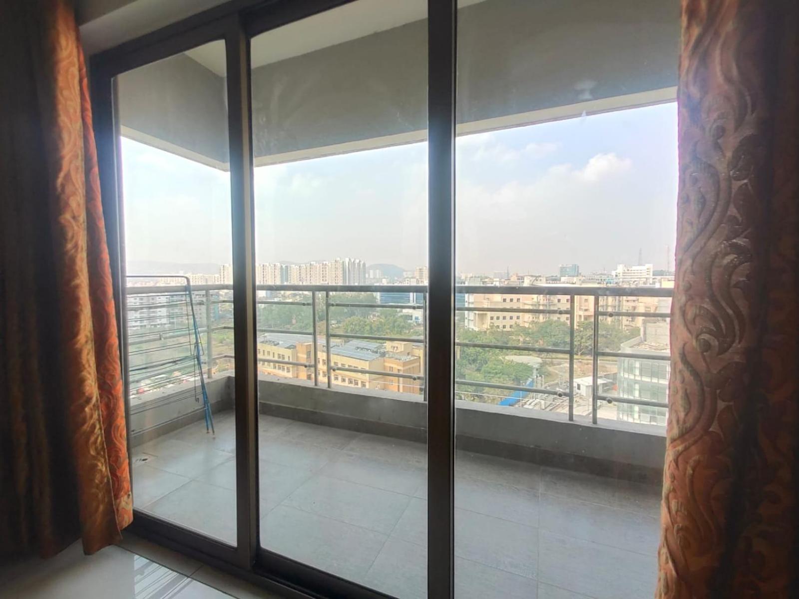 Private Rooms In Blue Ridge Hinjawadi Luaran gambar