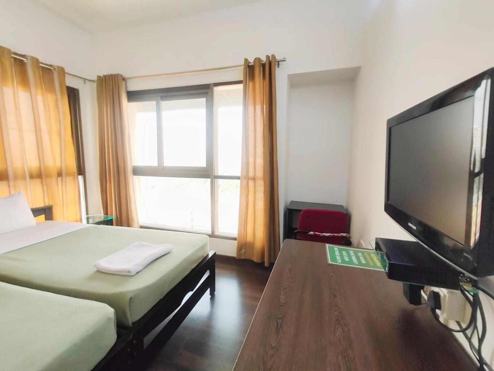 Private Rooms In Blue Ridge Hinjawadi Luaran gambar